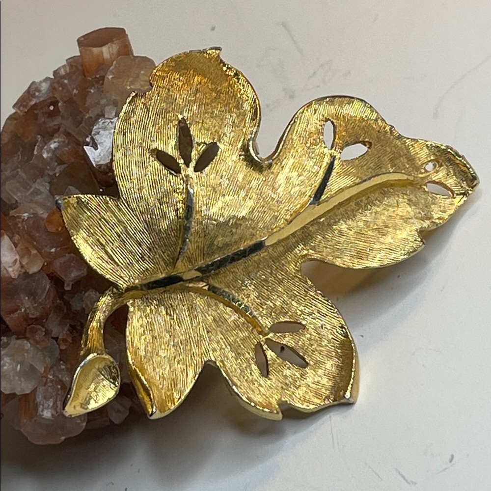 Vintage Gold Tone Leaf Brooch Signed BSK